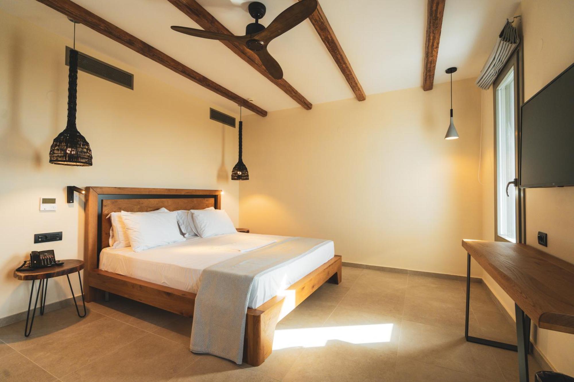 Kouros Blanc Resort & Suites Pounda Ngoại thất bức ảnh