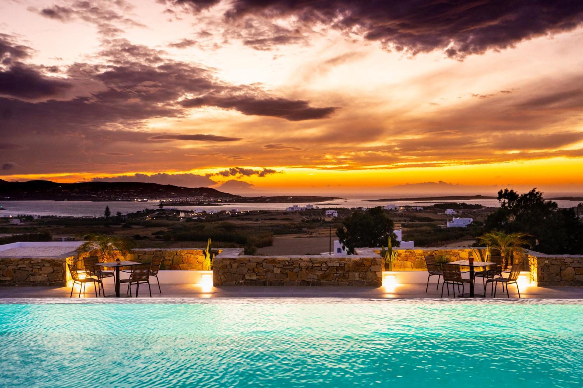 Kouros Blanc Resort & Suites Pounda Ngoại thất bức ảnh