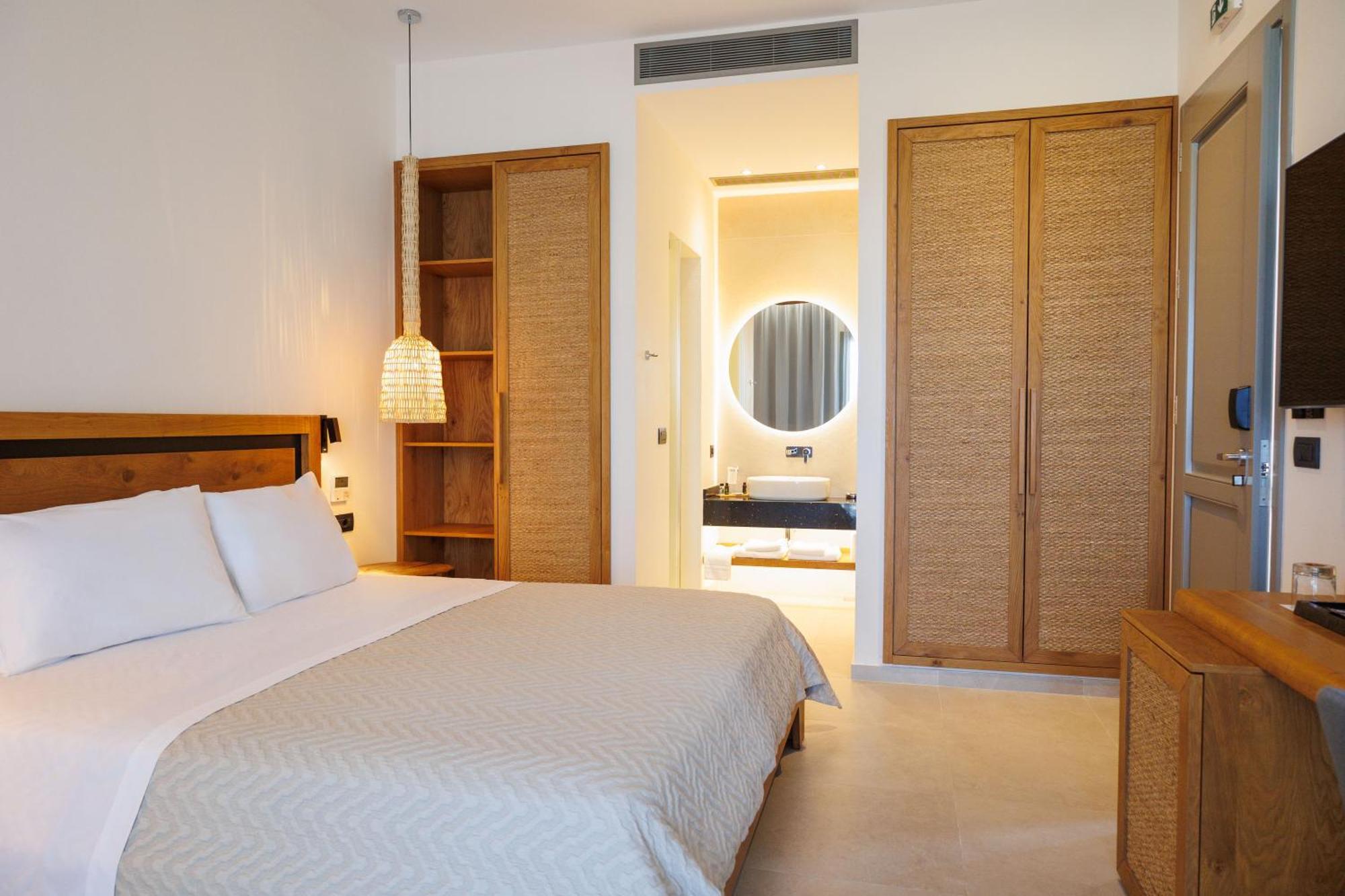 Kouros Blanc Resort & Suites Pounda Phòng bức ảnh
