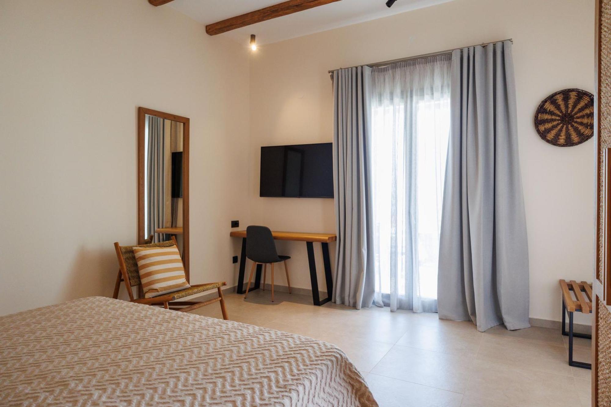 Kouros Blanc Resort & Suites Pounda Phòng bức ảnh